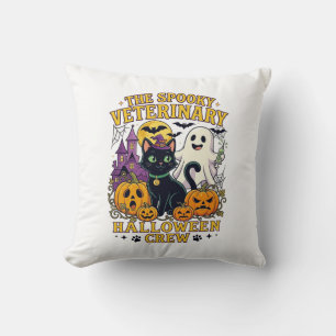 Gruseliger Tierarzt-Halloween-Mitarbeiter Schwarze Kissen