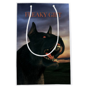 Gruseliges Geschenk. Großer, schwarzer Hund Mittlere Geschenktüte