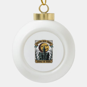 Gruseliges Haus-Shirt mit graviertem spooky manor  Keramik Kugel-Ornament
