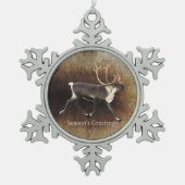 Gruß der Saison - Bull Caribbean (Rentier) Schneeflocken Zinn-Ornament (Vorderseite)