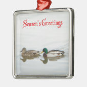 Grüße der Saison - Mallards Silbernes Ornament (Links)