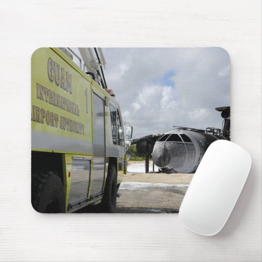 Guam's WONPAT Airport Mousepad (Mit Mouse)