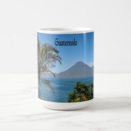 Guatemala, die wunderschöne Landschaft der Natur Kaffeetasse (Mittel)