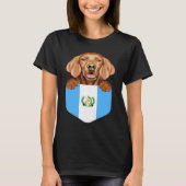 Guatemala Flag Irish Setter Dog In Pocket T-Shirt (Vorderseite)