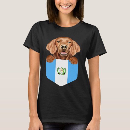 Guatemala Flag Irish Setter Dog In Pocket T-Shirt (Vorderseite)