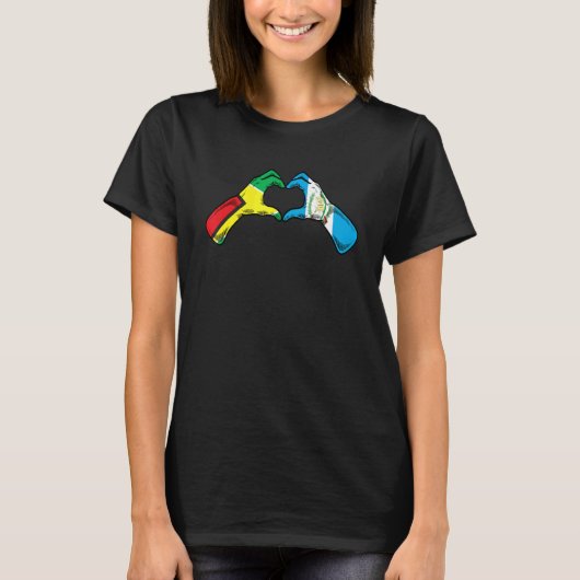 Guatemala Guyana Flag Guatemalan Guyanese Heart T-Shirt (Vorderseite)