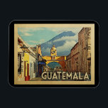 Guatemala Vintage Travel Magnet<br><div class="desc">Guatemala Design im Vintage Travel Stil mit dem Santa Catalina Arch in Antigua.</div>