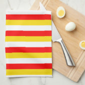 Guernsey flag stripes red yellow white pattern Nor Geschirrtuch (Viertel Falte)