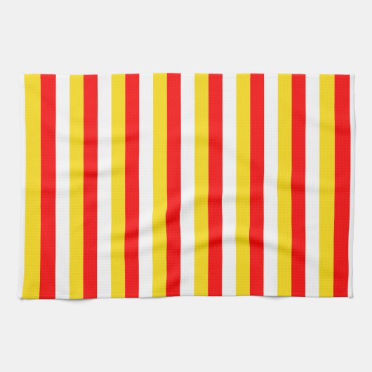 Guernsey flag stripes red yellow white pattern Nor Geschirrtuch (Horizontal)