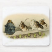 "Guinea Pig Garden" von Beatrix Potter Mousepad (Vorne)