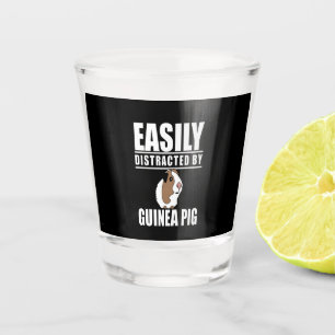 Guinea Pig Geschenk  Leicht durch Schweinefleisch  Schnapsglas
