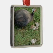 Guinea - Royal Lila Guinea mit Kegel Ornament Aus Metall (Rechts)