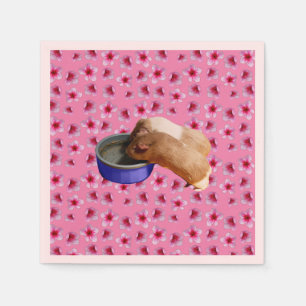 Guinea Schweine auf rosa Blüten, Serviette