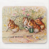 Guinea Schweine im Garten pflanzen Mousepad (Vorne)