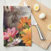 Guinea Schweine unter Wildblumen Geschirrtuch (Viertel Falte)