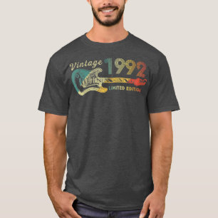Guitar Lover 30 Year Old Gifts Vintage 1992 Limite T-Shirt