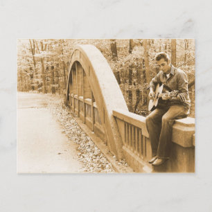 Guitar Pickin' auf der Bridge Postcard Postkarte