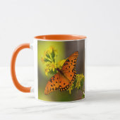 Gulf Fritillary aka Passion Butterfly on Goldenrod Tasse (Links)