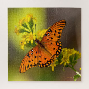 Gulf-Fritillary oder Passionsfalter auf Goldrute Puzzle