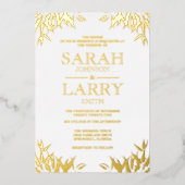 Gum Leaf Elegant Gold Traditionelle Hochzeit Folieneinladung (Vorderseite)