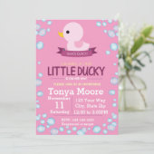 Gummi Ducky Baby Shower Invitation (Mädchen) Einladung (Stehend Vorderseite)