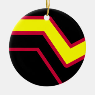 Gummi / Latex Pride Flagge Keramik Ornament