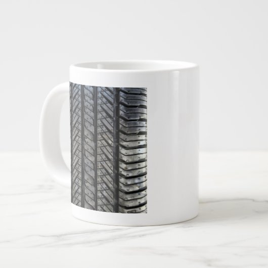 Gummi Reifengeflecht Automotive Style Decke Jumbo-Tasse (Vorderseite Links)