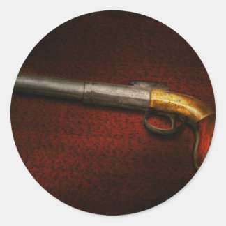 Gun - Das Schießeisen Runder Aufkleber