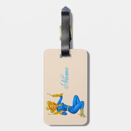 Gun-toting Button-up Cowgirl Thunder_Cove Gepäckanhänger (Rückseite vertikal)