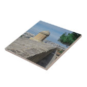 Gun turret auf alten Stadtmauern in Valletta, Malt Fliese (Seite)