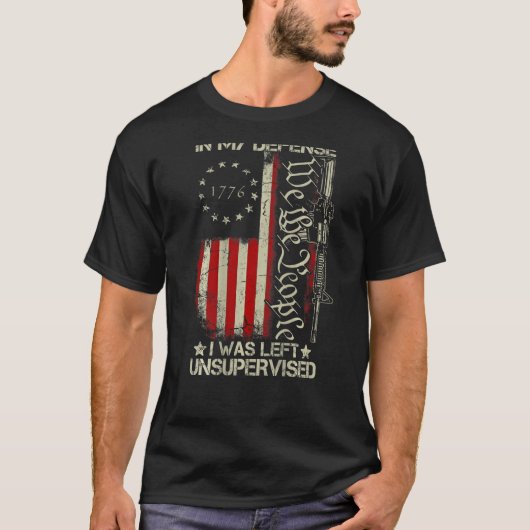 Gun USA Flag in meiner Verteidigung wurde ich unbe T-Shirt (Vorderseite)