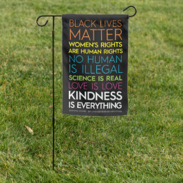 #günessIsEverything Garden Flag Schwarz