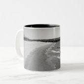 Gunpulver Beach Tasse (Vorderseite Links)