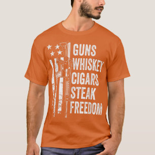 Guns Whiskey Cigars Steak Freedom USA Flag GRILLEN T-Shirt
