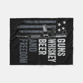 Guns Whisky Beer And Dom - Funny Drinking Gun (on  Fleecedecke (Vorderseite (Horizontal))