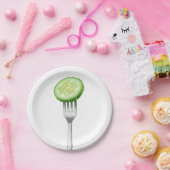 Gurkenscheibe auf einer Gabel Pappteller (Party)