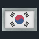 Gürtelschnalle mit der Flagge Südkoreas<br><div class="desc">Fügen Sie Ihrem Outfit eine besondere Touch südkoreanischen Stolzes hinzu mit unserem stilvollen Gürtelschnalle mit der Flagge Südkoreas! Dieser Gürtelschnalle, der mit einem scharfen Auge für Qualität gefertigt wurde, ist mehr als nur ein praktisches Accessoire; er ist eine Niete an Südkoreas reichhaltiges kulturelles Erbe. Das lebendige Flaggendesign zeichnet sich durch...</div>