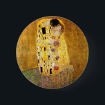 Gustav Klimt Das klassische Kiss-Gemälde Button<br><div class="desc">Gustav Klimt Der Kuss Gustav Klimt verwendete in seinem wunderschönen Werk Jugendstil-Frauen und Dekorationskunst echtes Gold. Dieses Klimt-Gemälde hieß "Der Kuss" und ist das bekannteste Jugendstil-Werk, das er je gemalt hat. Das Gemälde Gustav Klimt ist eine Jugendstil-Frau und Mann in einer Umarmung. Die Farben sind überwiegend gold - mit echtem...</div>