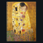 Gustav Klimt Das klassische Kiss-Gemälde Notizblock<br><div class="desc">Gustav Klimt Der Kuss Gustav Klimt verwendete in seinem wunderschönen Werk Jugendstil-Frauen und Dekorationskunst echtes Gold. Dieses Klimt-Gemälde hieß "Der Kuss" und ist das bekannteste Jugendstil-Werk, das er je gemalt hat. Das Gemälde Gustav Klimt ist eine Jugendstil-Frau und Mann in einer Umarmung. Die Farben sind überwiegend gold - mit echtem...</div>
