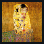 Gustav Klimt Das klassische Kiss-Gemälde Poster<br><div class="desc">Gustav Klimt Der Kuss Gustav Klimt verwendete in seinem wunderschönen Werk Jugendstil-Frauen und Dekorationskunst echtes Gold. Dieses Klimt-Gemälde hieß "Der Kuss" und ist das bekannteste Jugendstil-Werk, das er je gemalt hat. Das Gemälde Gustav Klimt ist eine Jugendstil-Frau und Mann in einer Umarmung. Die Farben sind überwiegend gold - mit echtem...</div>