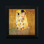 Gustav Klimt Das klassische Kiss-Gemälde Schmuckschachtel<br><div class="desc">Gustav Klimt Der Kuss Gustav Klimt verwendete in seinem wunderschönen Werk Jugendstil-Frauen und Dekorationskunst echtes Gold. Dieses Klimt-Gemälde hieß "Der Kuss" und ist das bekannteste Jugendstil-Werk, das er je gemalt hat. Das Gemälde Gustav Klimt ist eine Jugendstil-Frau und Mann in einer Umarmung. Die Farben sind überwiegend gold - mit echtem...</div>