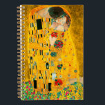 Gustav Klimt Der Kiss Notizblock<br><div class="desc">Notizbuch mit Gustav Klimts Ölgemälde mit Goldblatt Der Kuss (1908). Ein Mann und eine Frau, die leuchtende goldene Farben tragen, sich liebevoll umarmen und in einem Feld von Blume küssen. Ein großartiges Geschenk für Jugendliche und österreichische Kunstliebhaber.</div>