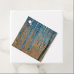 Gustav Klimt Fir Forest Tannenwald Rote Bäume Geschenkanhänger<br><div class="desc">Vintager Gustav Klimt Fir Forest - Jugendstil Rote Bäume Diese wunderschöne Vintage Gemälde von Meister Gustav Klimt. Das Gemälde namens Tannenwald I zeigt uns eine wunderschöne Landschaft mit Roten Tannen, durch einen dichten Wald. Gustav Klimt fasste in diesem Landschaftsbild das Gefühl der Lebenskraft auf. Der Tannenwald wurde 1901, während der...</div>