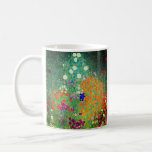 Gustav Klimt Flower Garden Kaffeetasse<br><div class="desc">Kaffeemaschine mit dem Ölgemälde Blütengarten von Gustav Klimt (1906). Ein schöner Garten mit lila,  roten,  weißen,  blauen und orangefarbenen Blume. Ein großartiges Geschenk für Jugendliche und österreichische Kunstliebhaber.</div>
