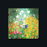 Gustav Klimt Flower Garden Leinwand Poster<br><div class="desc">Gustav Klimt Flower Garden Leinwand Poster. Ölmalerei auf Leinwand aus dem Jahr 1907. Der Blumengarten, der während seiner goldenen Phase fertig gestellt wurde, ist eines der bekanntesten Landschaftsgemälde Klimts. Die Sommerfarben brachen in diesem Werk mit einer wunderschönen Mischung aus orangefarbenen, roten, lila, blauen, rosa und weißen Blüten aus. Ein großartiges...</div>