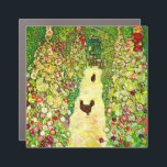 Gustav Klimt Garten mit Hühnern Auto Magnet<br><div class="desc">Car Magnet mit Gustav Klimts Ölgemäldegarten mit Steinen (1917). Zwei braune Hühner stehen auf einem Gartenweg. Auf dem Weg blühen schöne rosa,  rote und weiße Blume. Ein großartiges Geschenk für Jugendliche und österreichische Kunstliebhaber.</div>