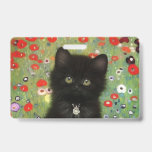 Gustav Klimt Kitten Ausweis<br><div class="desc">Abzeichen mit einem Gustav Klimt Kitten! Dieses schwarze Kätzchen trägt einen silbernen Kragen und sitzt in einem Feld aus roten,  blauen,  weißen und gelben Blumen. Ein wunderbares Geschenk für Katzenliebhaber und österreichische Kunstliebhaber!</div>
