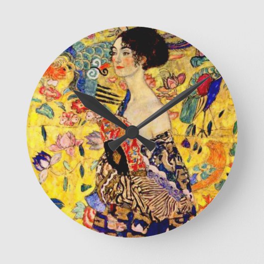 Gustav Klimt Lady mit Fan Runde Wanduhr (Vorderseite)