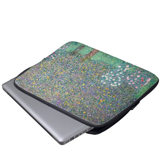 Gustav Klimt - Rosenbüsche unter den Bäumen Laptopschutzhülle (Vorne Knopf)