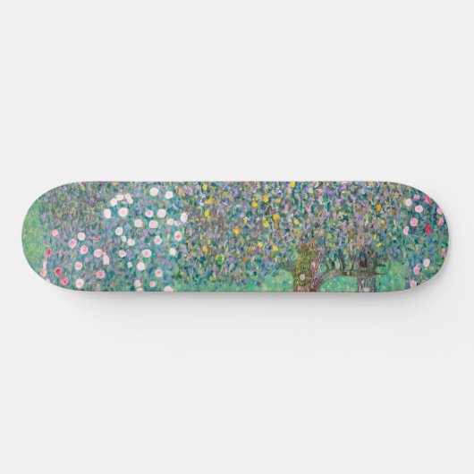 Gustav Klimt - Rosenbüsche unter den Bäumen Skateboard (Horizontal)